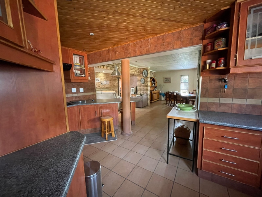 4 Bedroom Property for Sale in Christiana North West